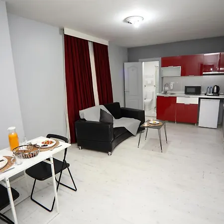 Arkem Maltepe 3*